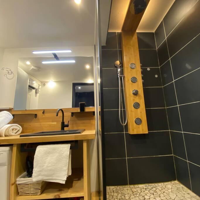 גאנס Escale Studio 21M Aeroport Cdg Parc Expo Asterix מראה חיצוני תמונה