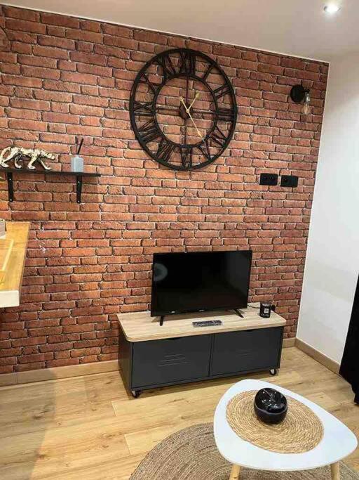 גאנס Escale Studio 21M Aeroport Cdg Parc Expo Asterix מראה חיצוני תמונה